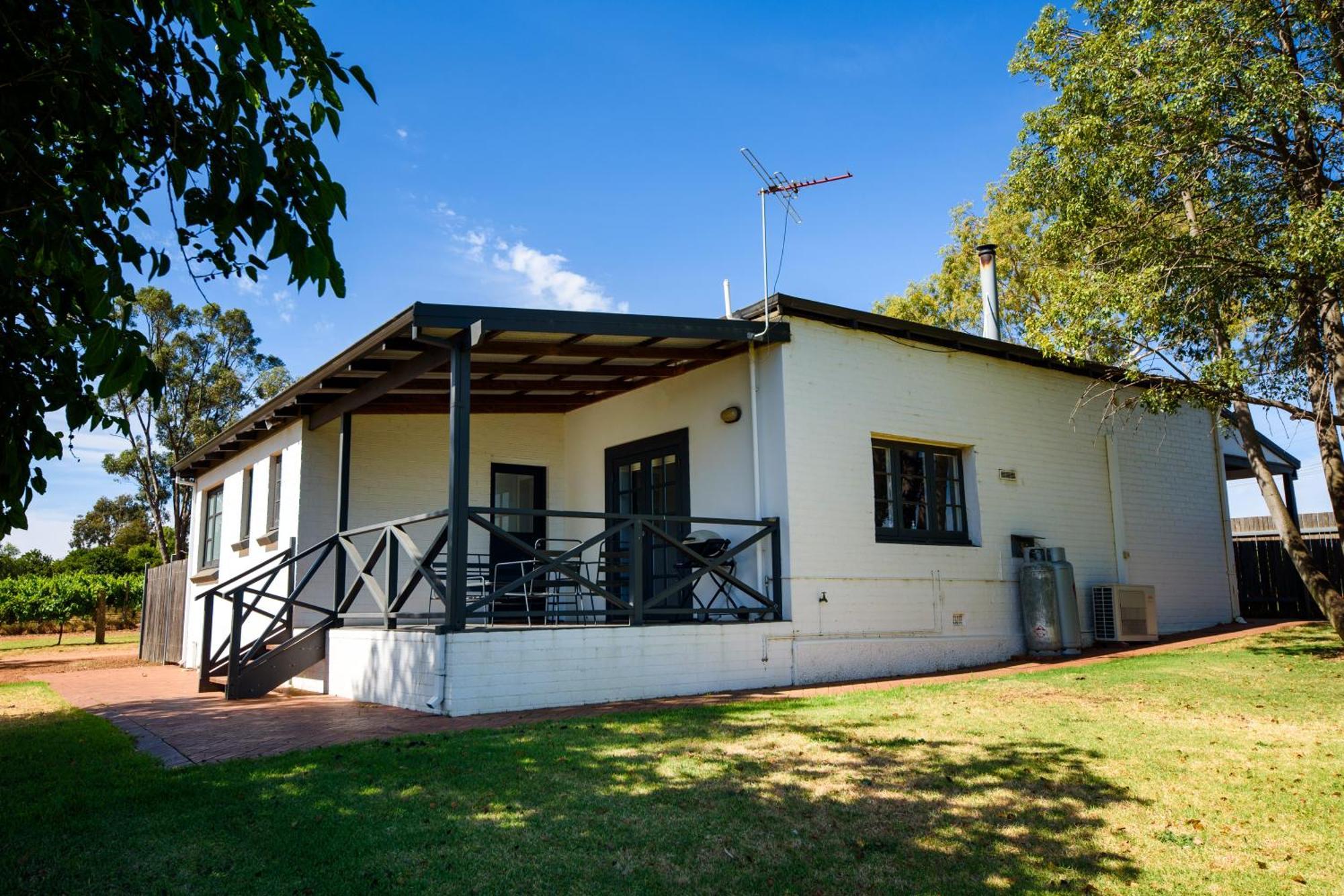 Upper Reach * Henley Brook